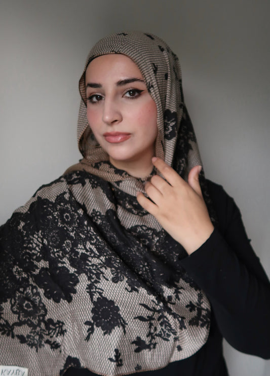 Noir Lace