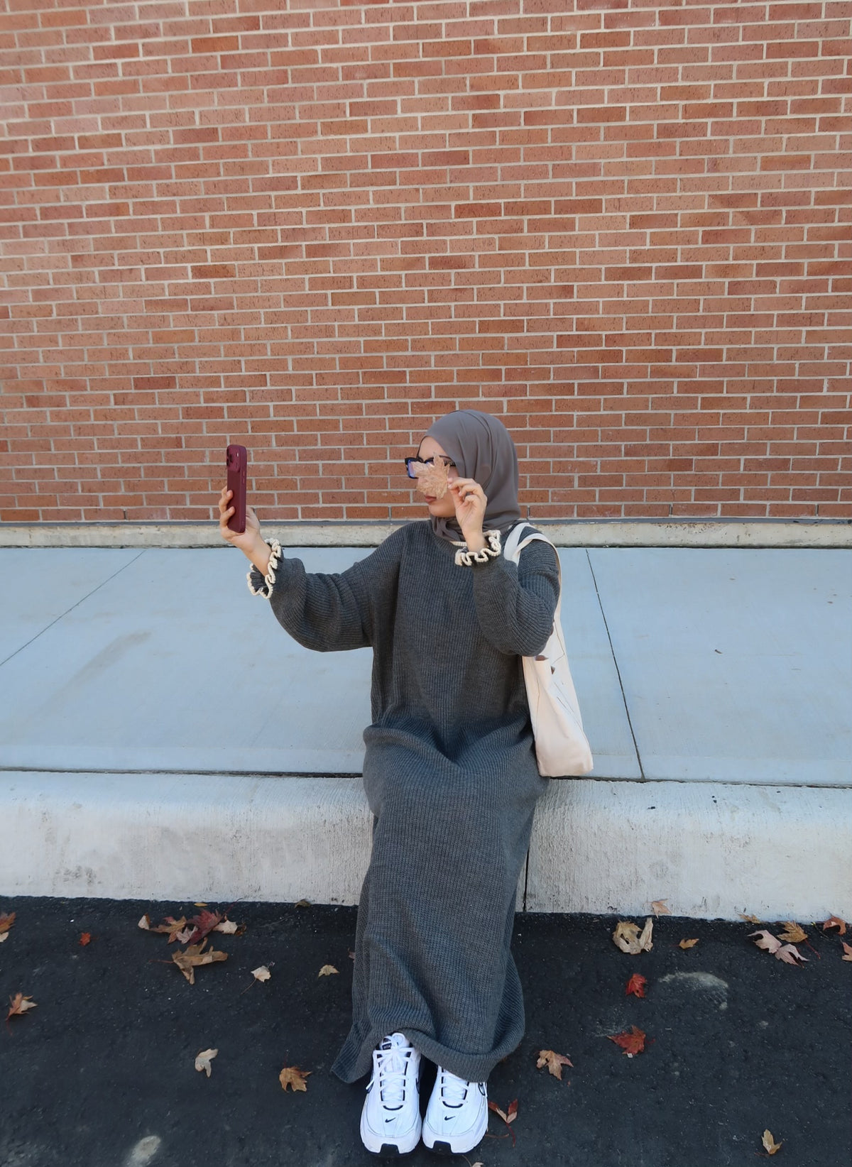 Oversized Ribbed Dress with Ruffled Sleeves and Collar - Grey