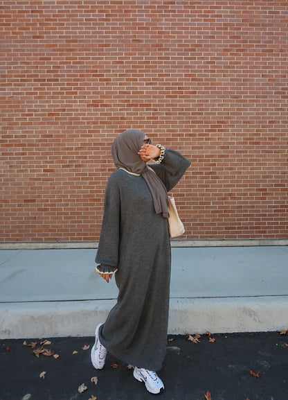 Oversized Ribbed Dress with Ruffled Sleeves and Collar - Grey