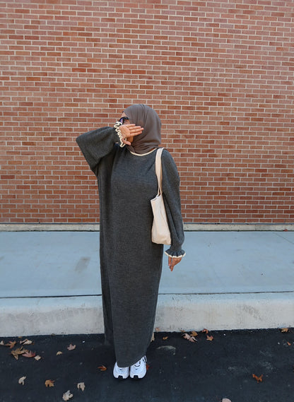 Oversized Ribbed Dress with Ruffled Sleeves and Collar - Grey