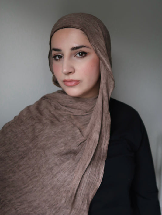 Taupe Wavy Modal